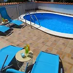 2 * Crikvenica