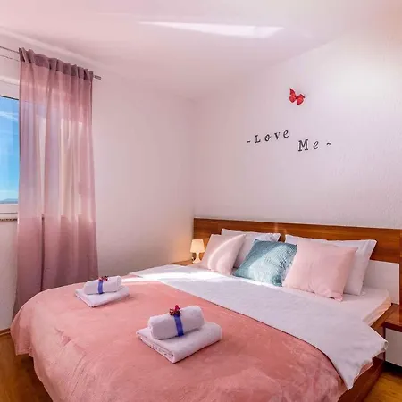 Crikvenica 2 公寓 德拉马利